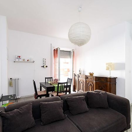 Casa Vacanze Nonna Elena Rome Exterior photo